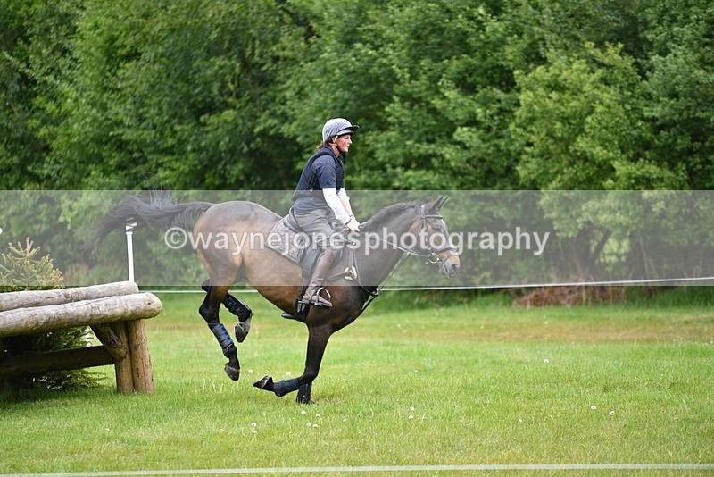 WJ5_5270 - Time 12:04 to 13:05