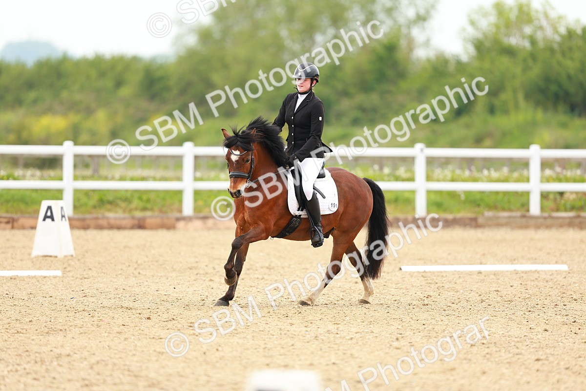 SBM_004784 - Class 15 - Novice 5