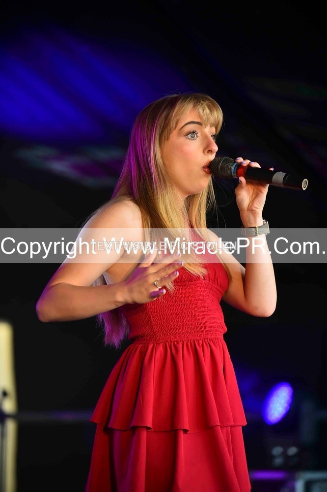 SH4_2113 - Lizzie Stanway