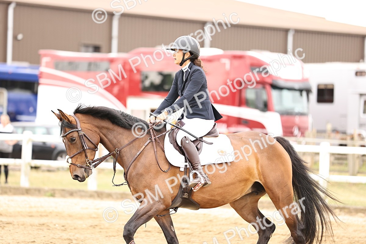 SBM_024448 - Class 8 - Clear Round