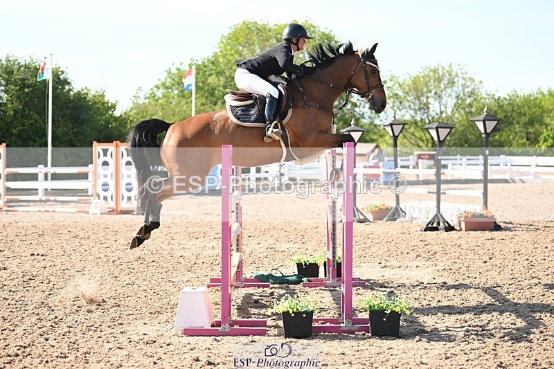 250510-172156-12327 - Cls 25 Snr Newcomers