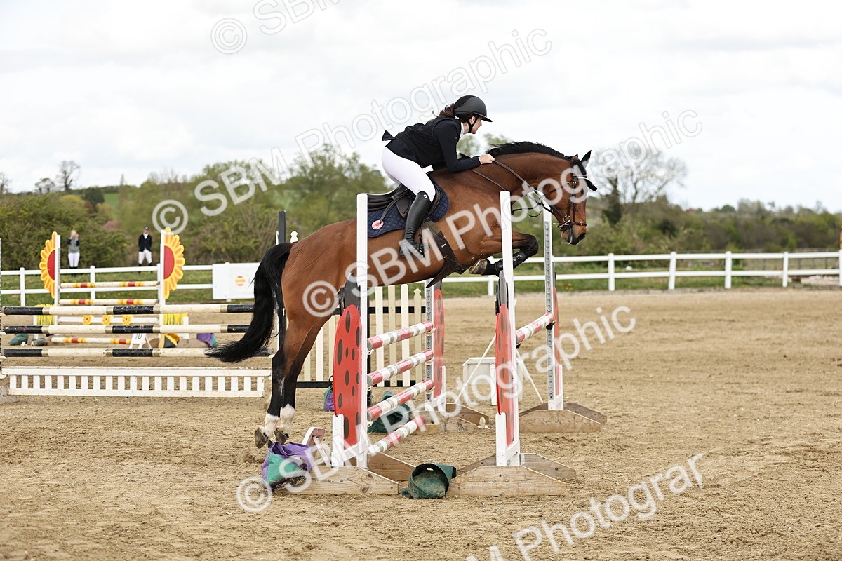 SBM_001287 - Class 4 - Senior Newcomers - 1.10m