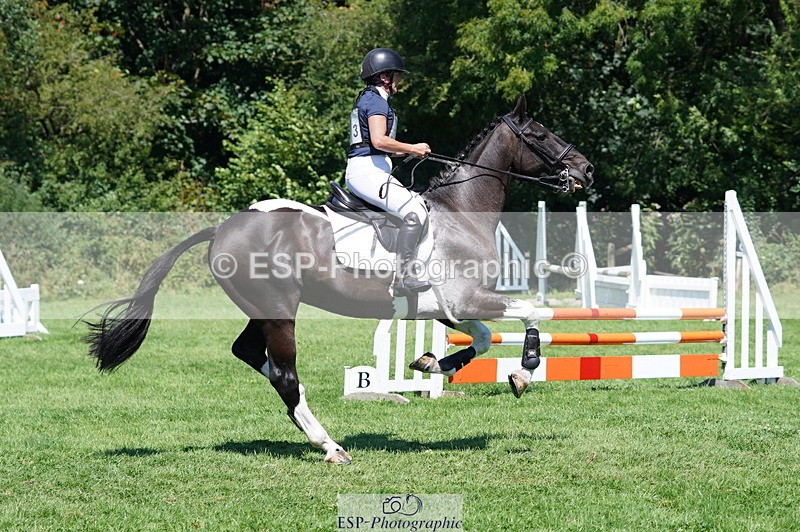 240811A-125350-03083 - 033-