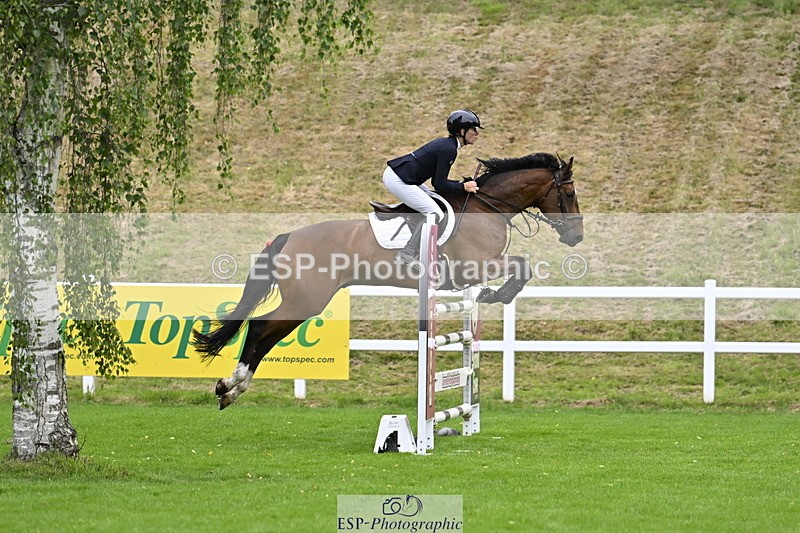 250613A-132251-02184 - Cls 3 Snr Foxhunter
