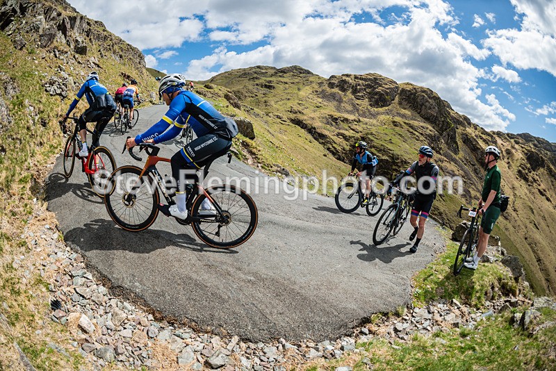 133225 - Hardknott Hairpin 13.00 - 14.00