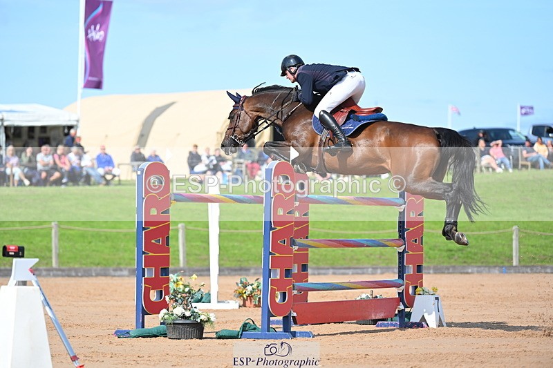 230721A-165355-07885 - Cls 10, 2 Star Big 1.45m Break to End