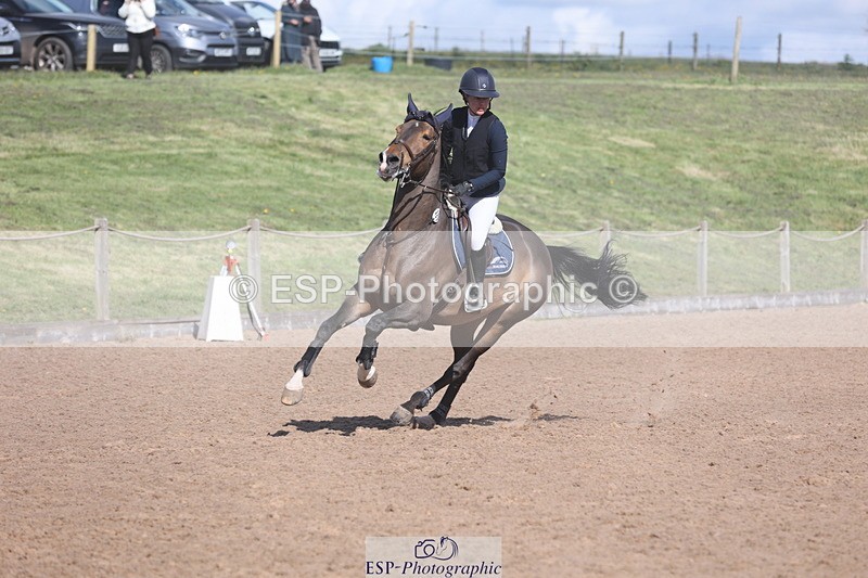 240419A-154912-08959 - Cls 10, 2 Star Big Tour 145cm  15.45 to 16.35 break