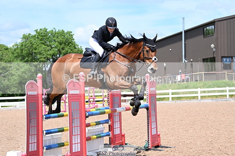 240619A-141348-00486 - Cls 4 Snr Newcomers and 1.10m Open