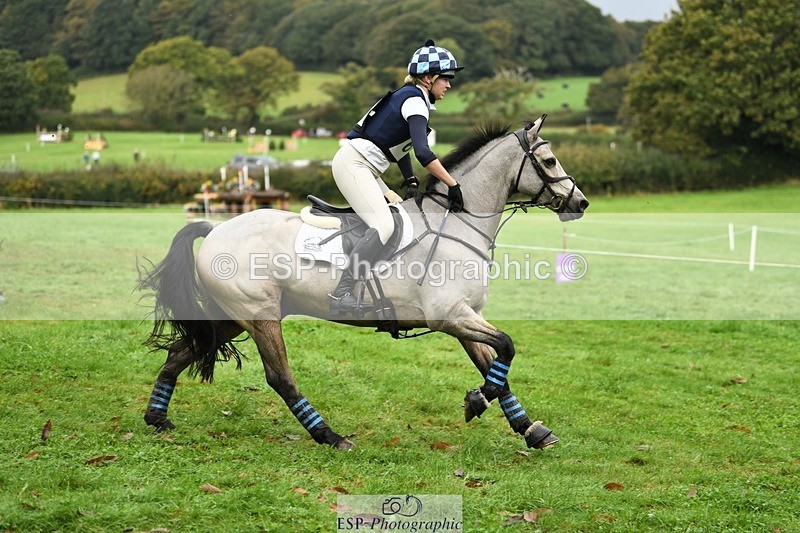 231021-100655-14087 - 619-GARVAGH.GOLDEN.OAK-Ella.Snow-SC+XC