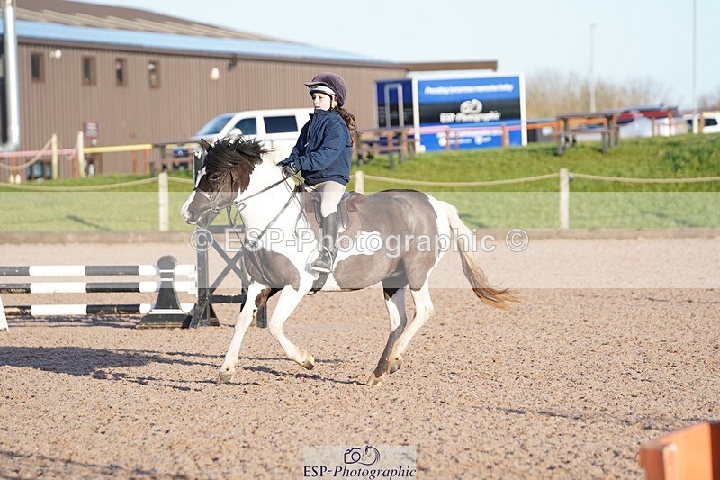 250125-102316-00945 - Clear Round 40cm and 50cm