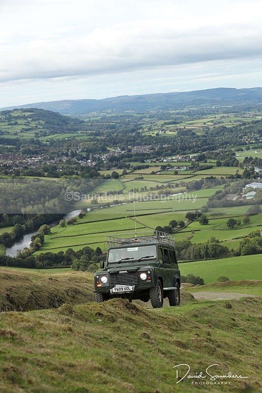 SPXX3371 - Land Rover