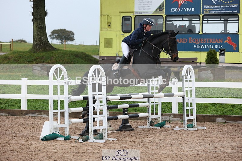 231112A-092905-02940 - Cls 17 Blue Chip Novice Winter Qualifier