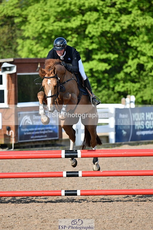 240512A-083805-16913 - Cls 39 British Novice and 90cm Open