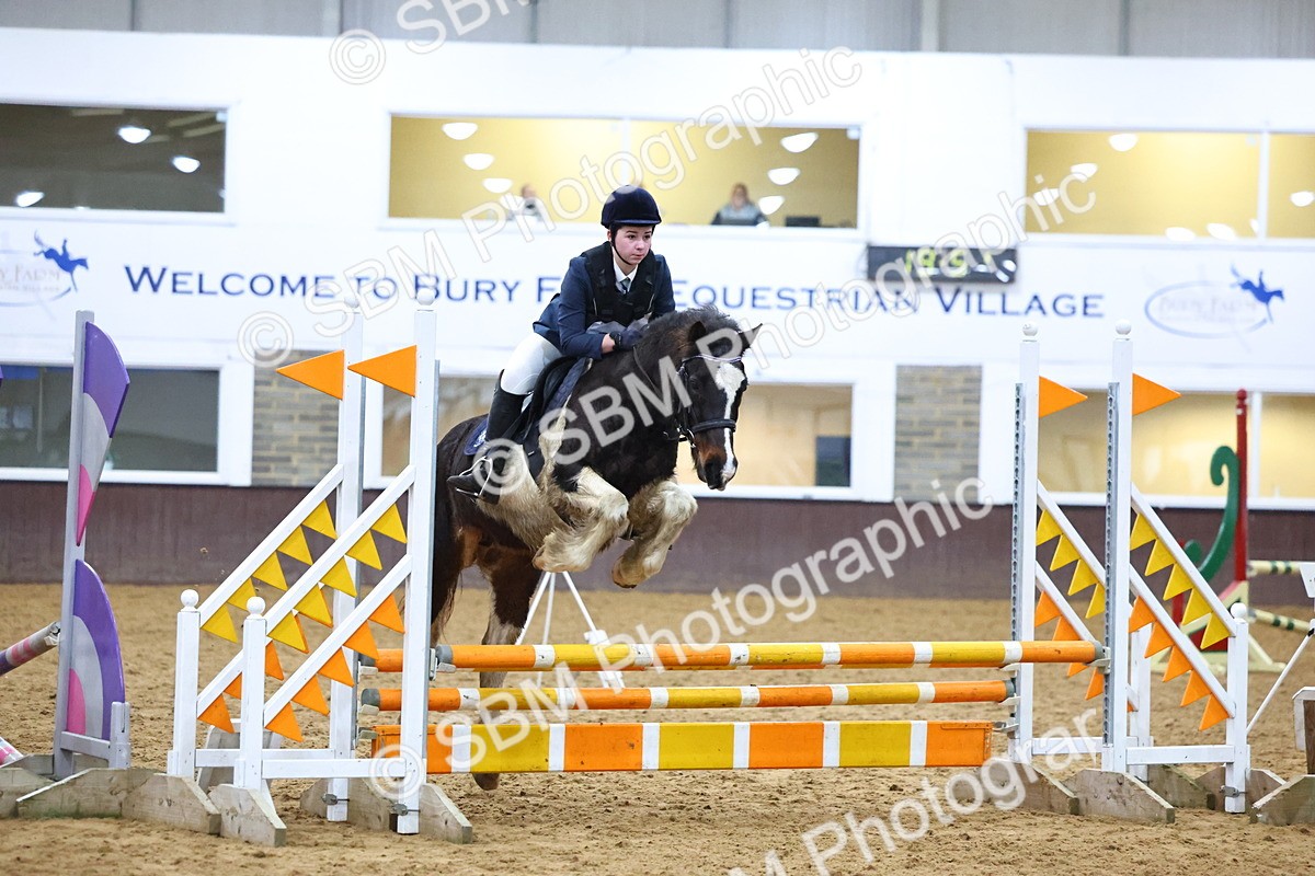 SBM_001775 - Class 4 - Festive Fences - 70cm