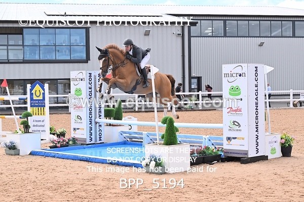 BPP_5194 - CLASS 8 THURS HOYS GFS Saddles Senior Newcomers Second Round