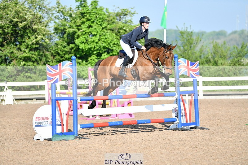 240512A-082328-16837 - Cls 39 British Novice and 90cm Open
