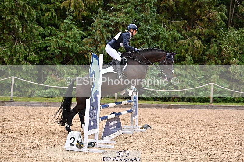 250802A-112750-02560 - B-075-Laura.Pritchard-SILKY