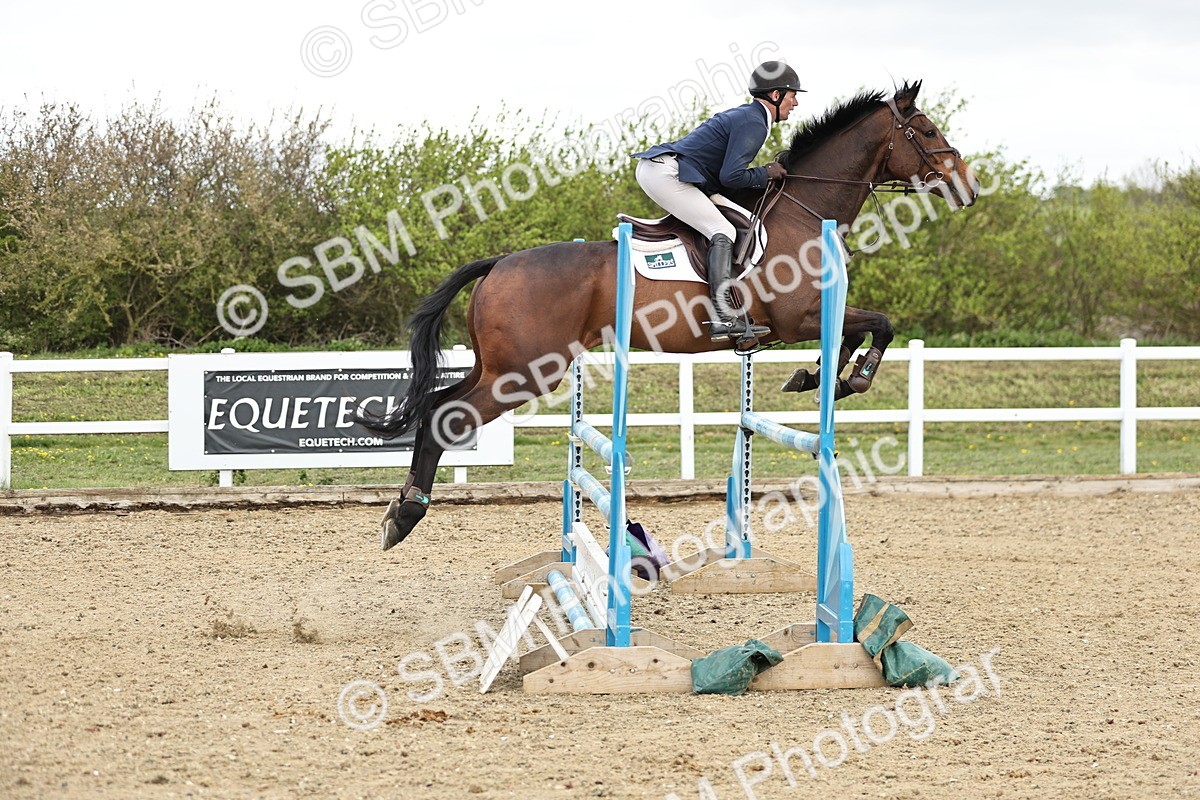 SBM_000689 - Class 3 - Senior Discovery - 1.00m