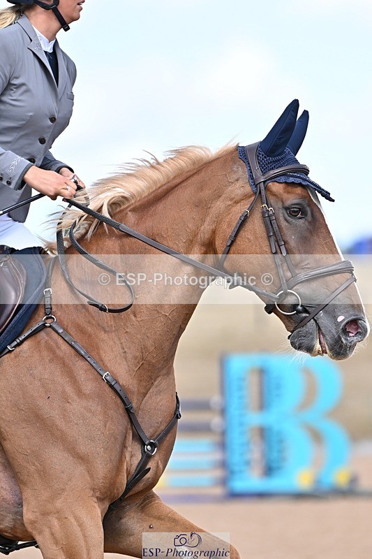 260819-142905-01103 - Cls 6 Foxhunter and 1.20m