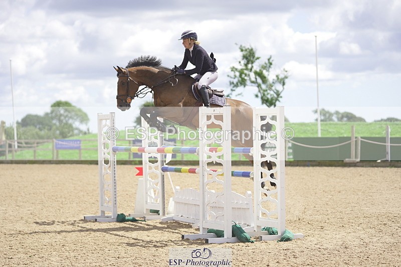 230806A-140818-02399 - Cls 15 National 1.30m and 1.40m