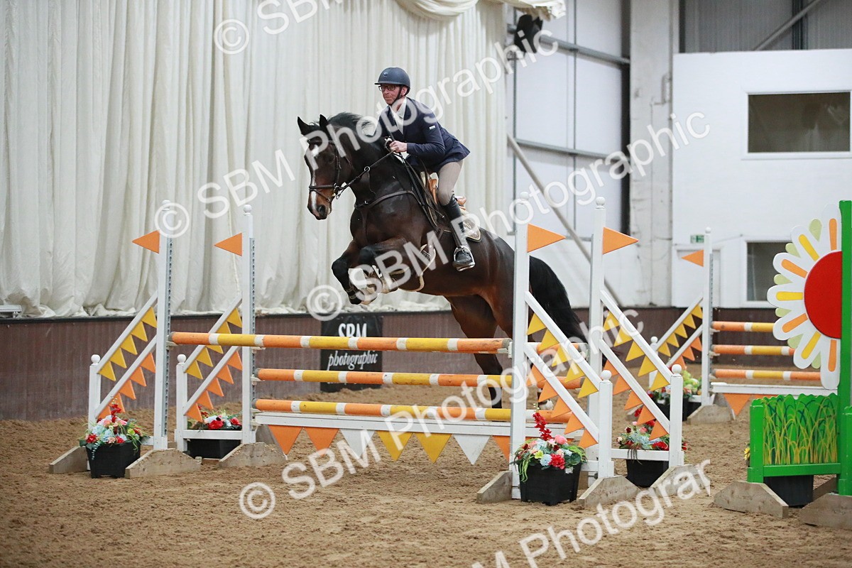SBM_001191 - Class 4 - Senior Newcomers - 1.10m Open