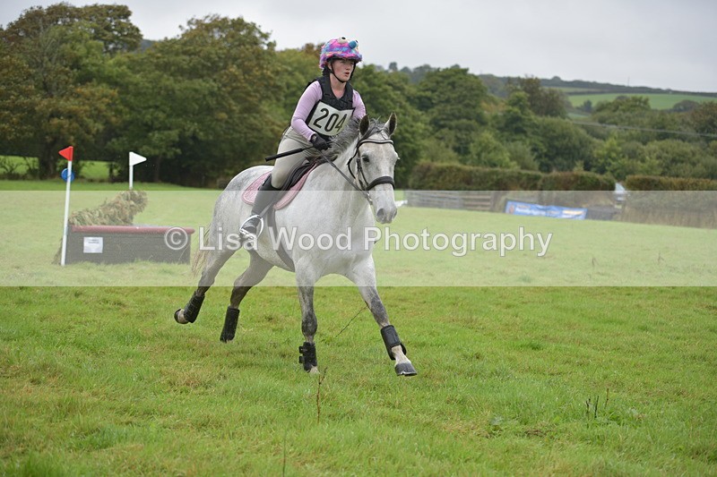 RAY_9616 - Class 2: 70cm: Corner