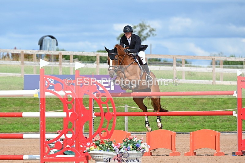 230721A-163128-07726 - Cls 10, 2 Star Big 1.45m Break to End