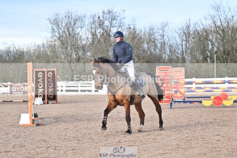 251126-125224-00535 - Cls 4 Newcomers and 1.10m