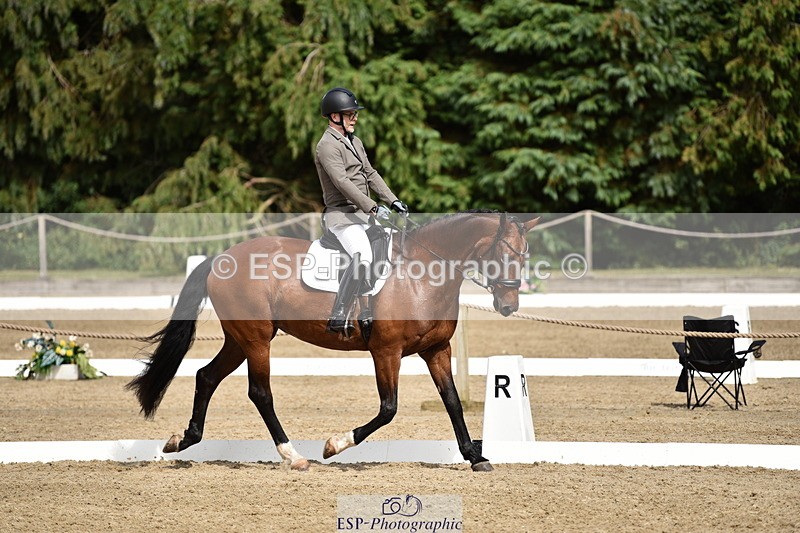 140110A-043946-12221 - 149-Andrew.Parry-Wilmine