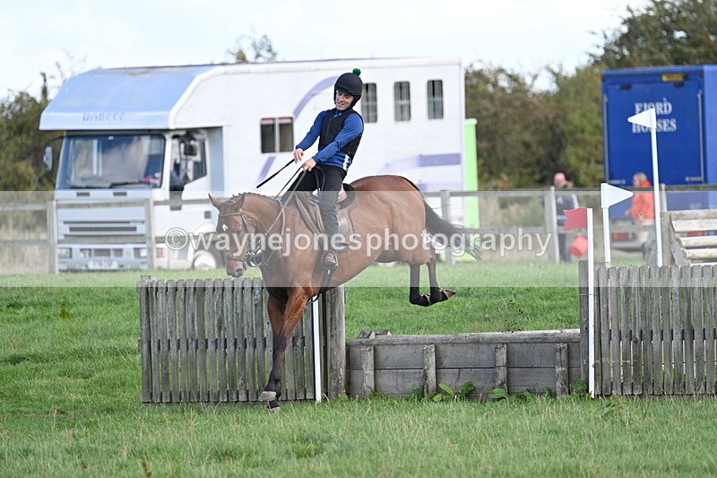 WJ7_1051 - Time 13:30 to 13:54