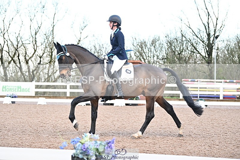 240218A-105737-05752 - 232-Alys.Matravers-VORVASHILL.VERTIGO