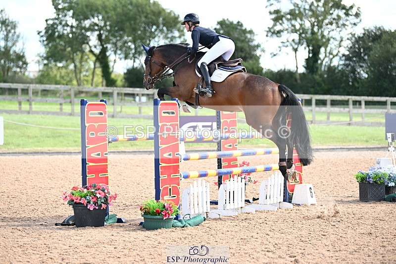 240913A-125433-04445 - Cls 15 Snr Foxhunter