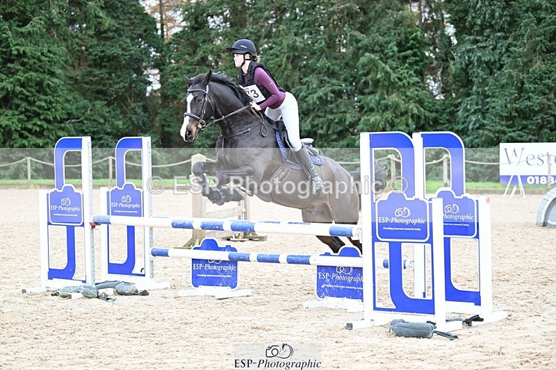 241117-132852-04179 - Cls 3 90-95cm 13.00 to 14.00