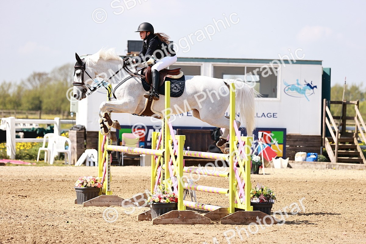  - Class 23 - Senior 1.05m