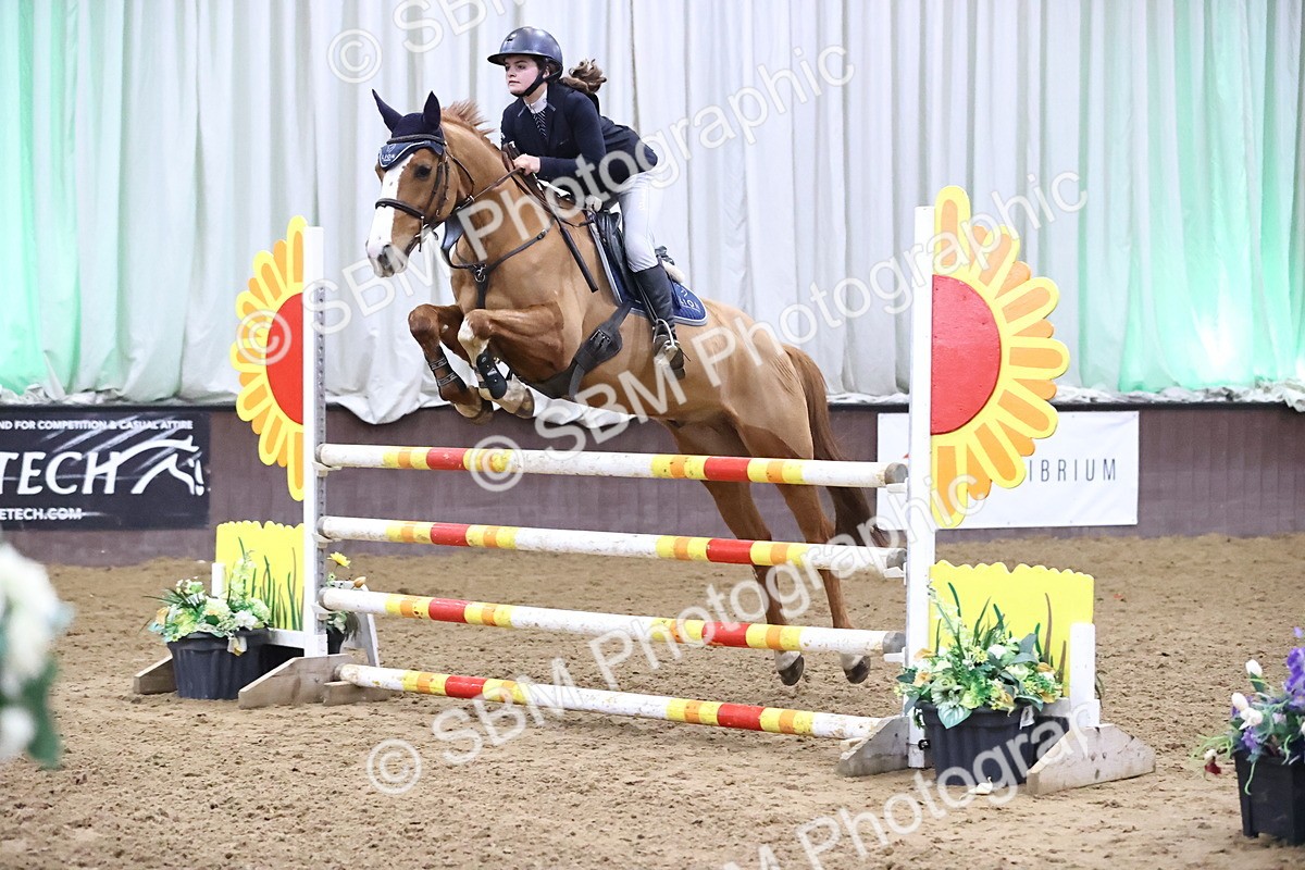 SBM_001911 - Class 10 - Senior Newcomers - 1.10m