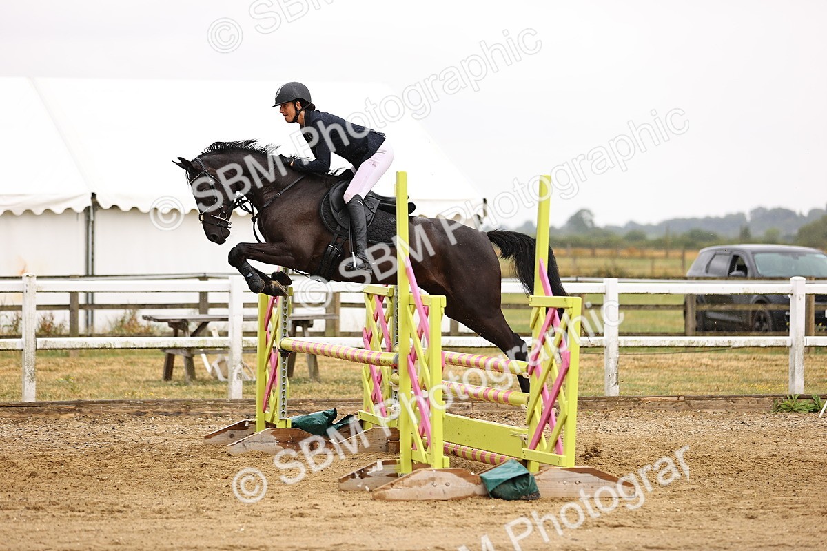 SBM_025138 - Class 9 - Senior British Novice - 90cm