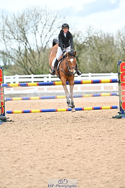 240501A-144839-01156 - Cls 8 Snr Foxhunter and 1.20m Open