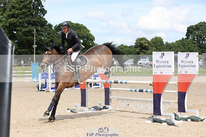 240711-120259-26534 - Cls 121 1.10m Open