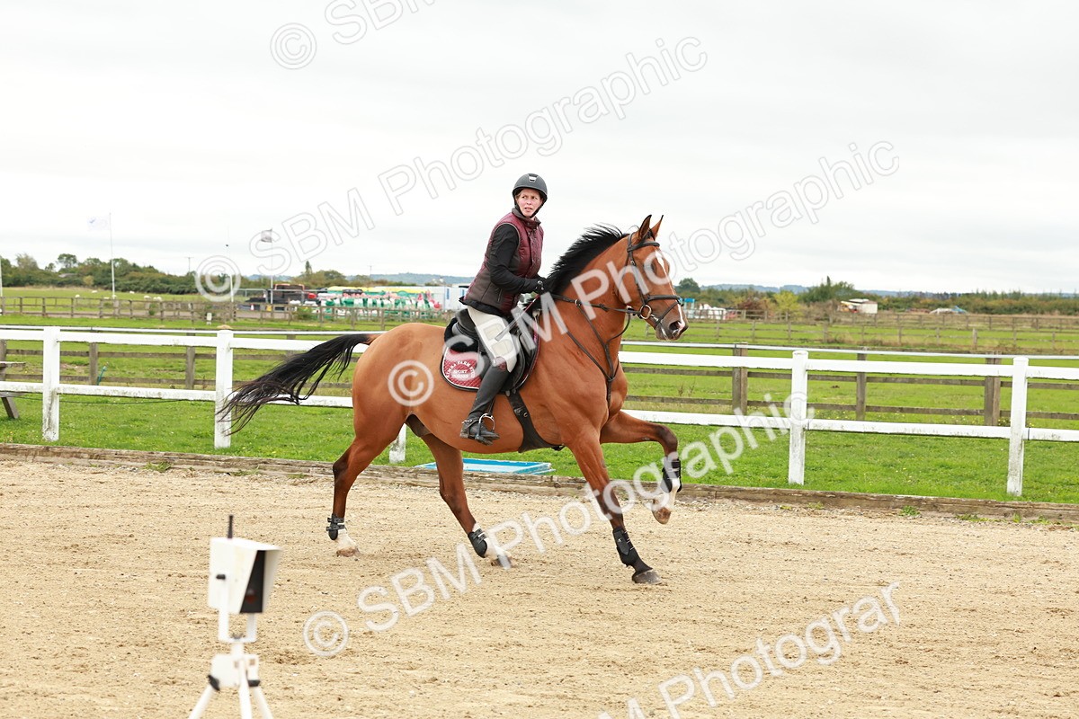 1I0A6755 - Class 2 - Senior British Novice