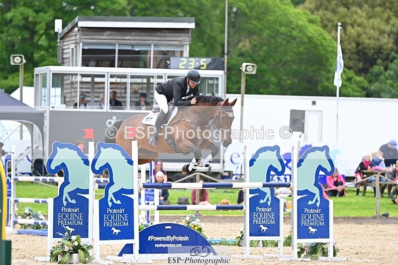 240525-160600-18039 - 537-FULL_MOON-Adam_Trew