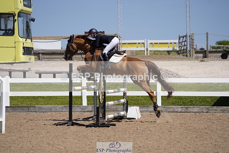 230527A-145708-04763 - Cls 23 1.05m Amateur Quali