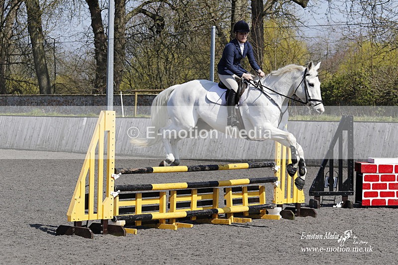 _EST1338 - Bourne Valley Riding Club Winter Showjumping 27/03/22