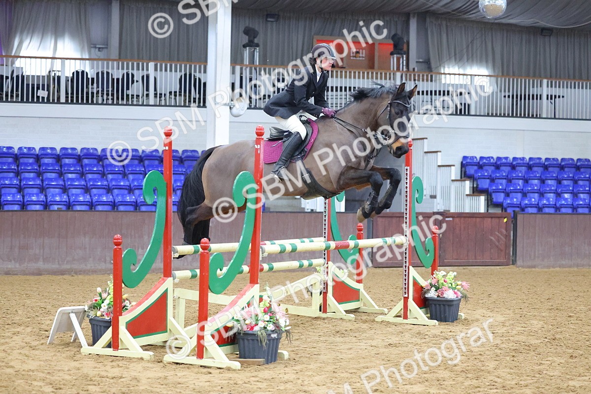 SBM_008359 - Class 21 - Nupafeed Supplements Senior Discovery/ 1m Open - First Round (1.00m)