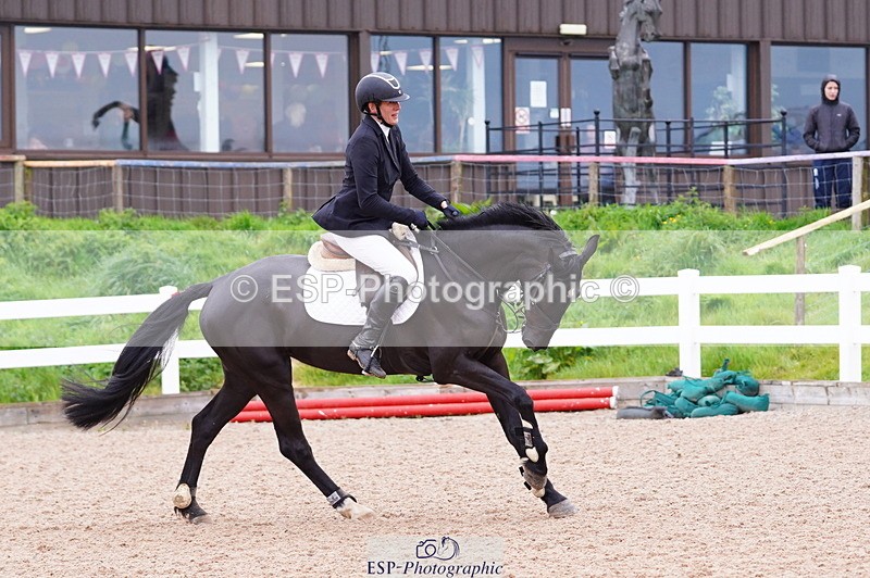 240505A-112236-05266 - Cls 16 & 17 Club & Schools 80cm