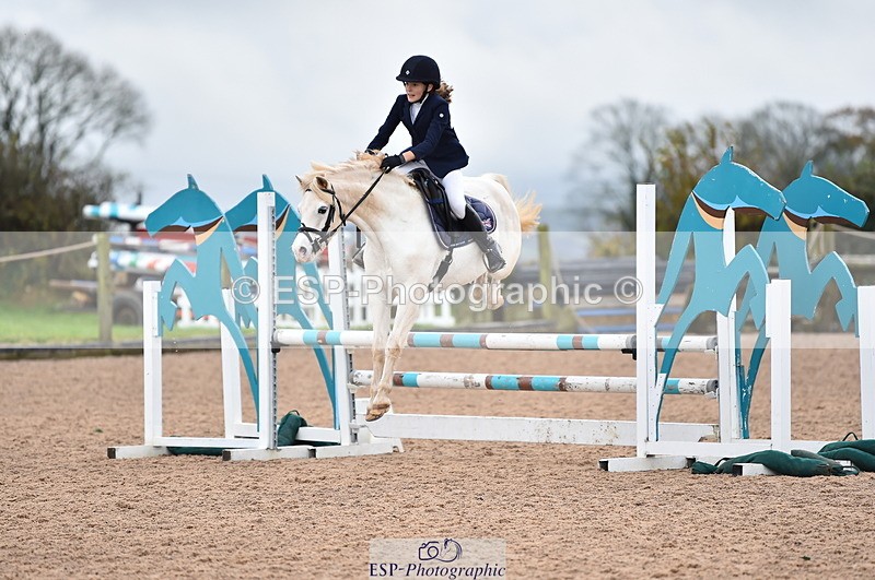 231118A-110926-01199 - Cls 20+21 Club and Schools 80cm