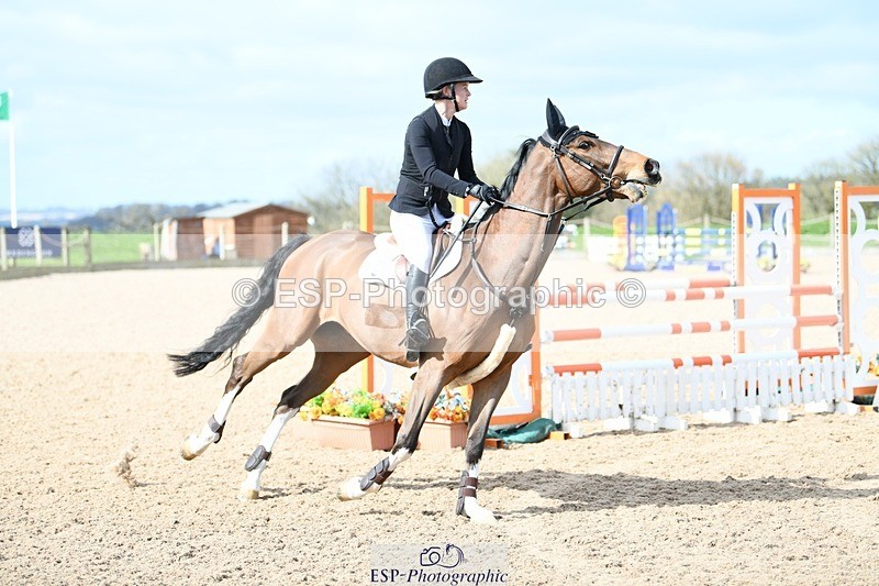 250328-104005-00546 - Cls 2 Snr Newcomers