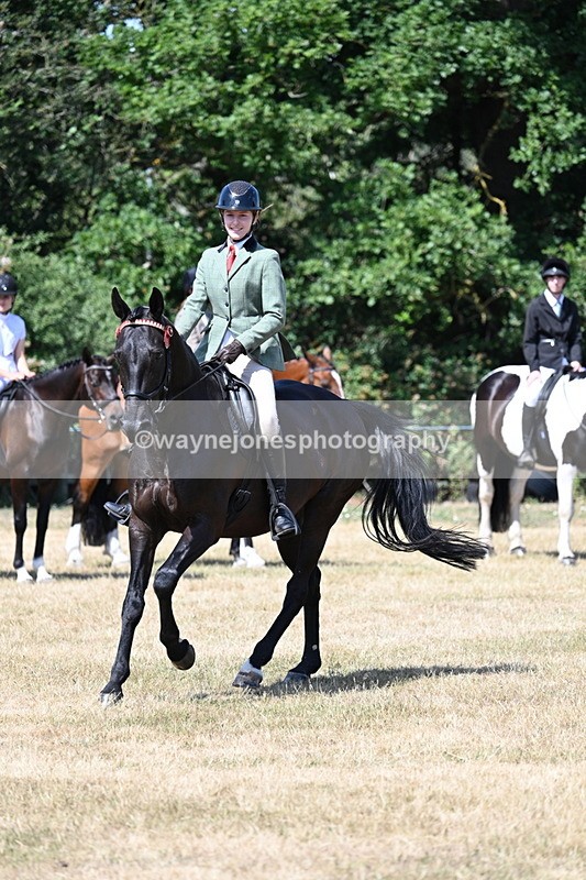 WJ7_3576 - Class 8 Ridden Veterans