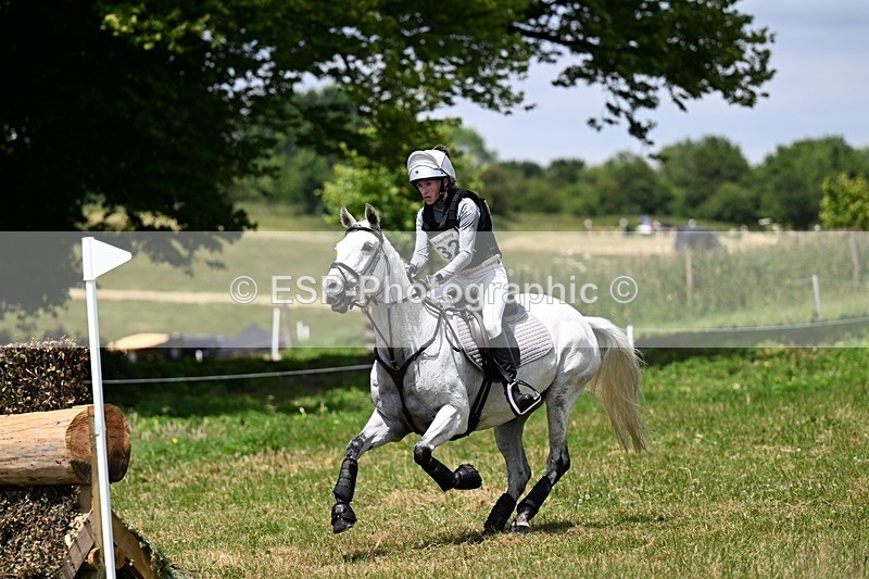 240630X-135615-7845 - 332-Emma_Farrar-HER_NAME_IS_LOLA