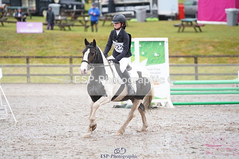 240824X-090504-20560 - 70cm Round 1 8.30 to 9.30