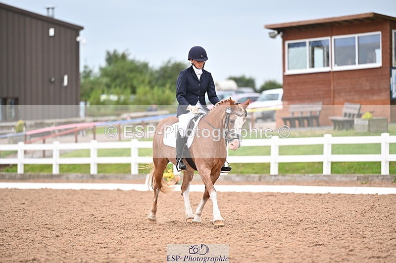 240817A-170224-10655 - 281-Caroline.Stagg-Dycott.Classy.Rose